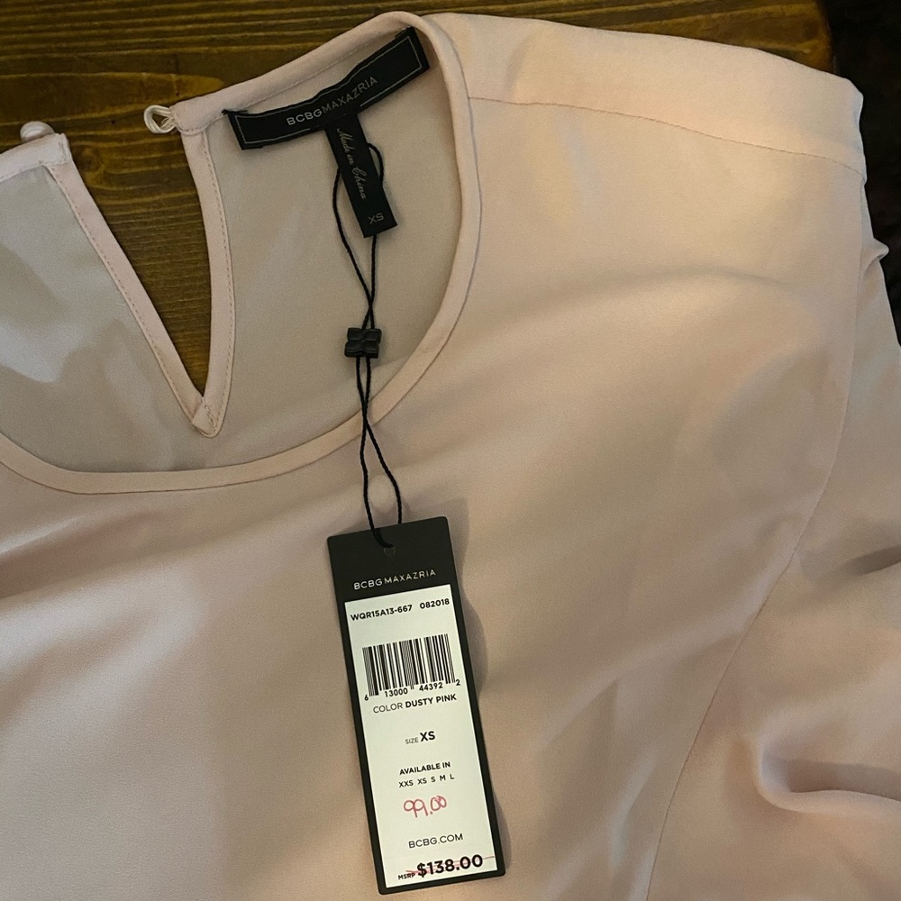 Bcbgmaxazria Ruffle Split Front Top - Picture 8 of 11